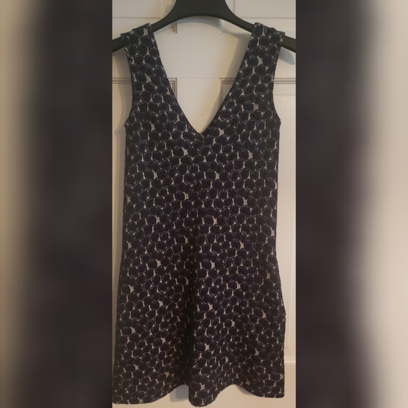 Diane von Furstenberg Navy & Grey Circle Print Sleeveless Shift Dress 2 - Picture 2 of 12
